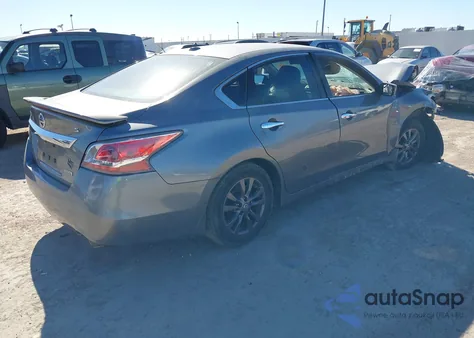 2015 Nissan Altima 2.5 S from USA, damaged, VIN 1N4AL3AP7FC567280